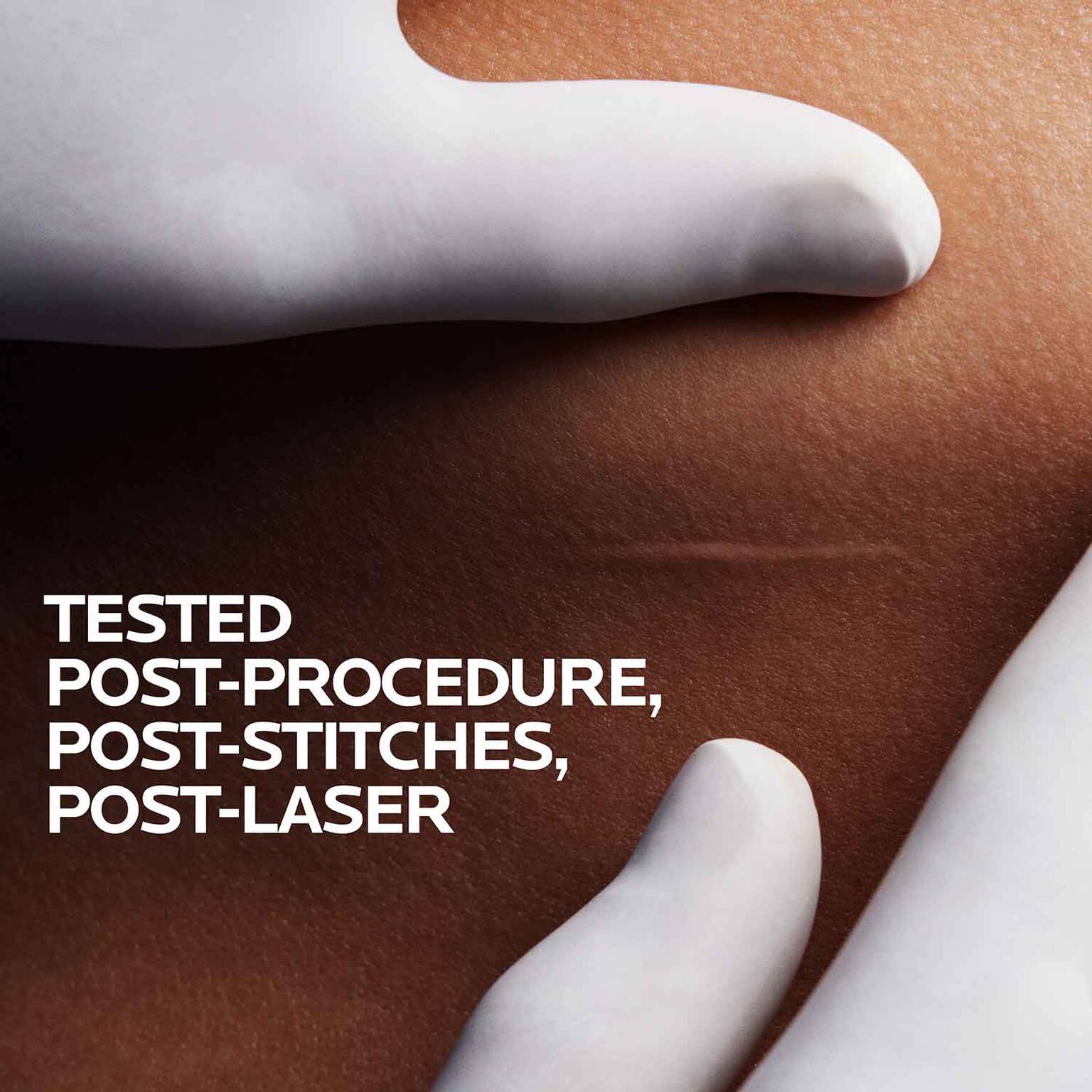 cicaplast-gel-b5-skin-protectant-c3 06-cicaplast-gel-model-1500x1500.jpg