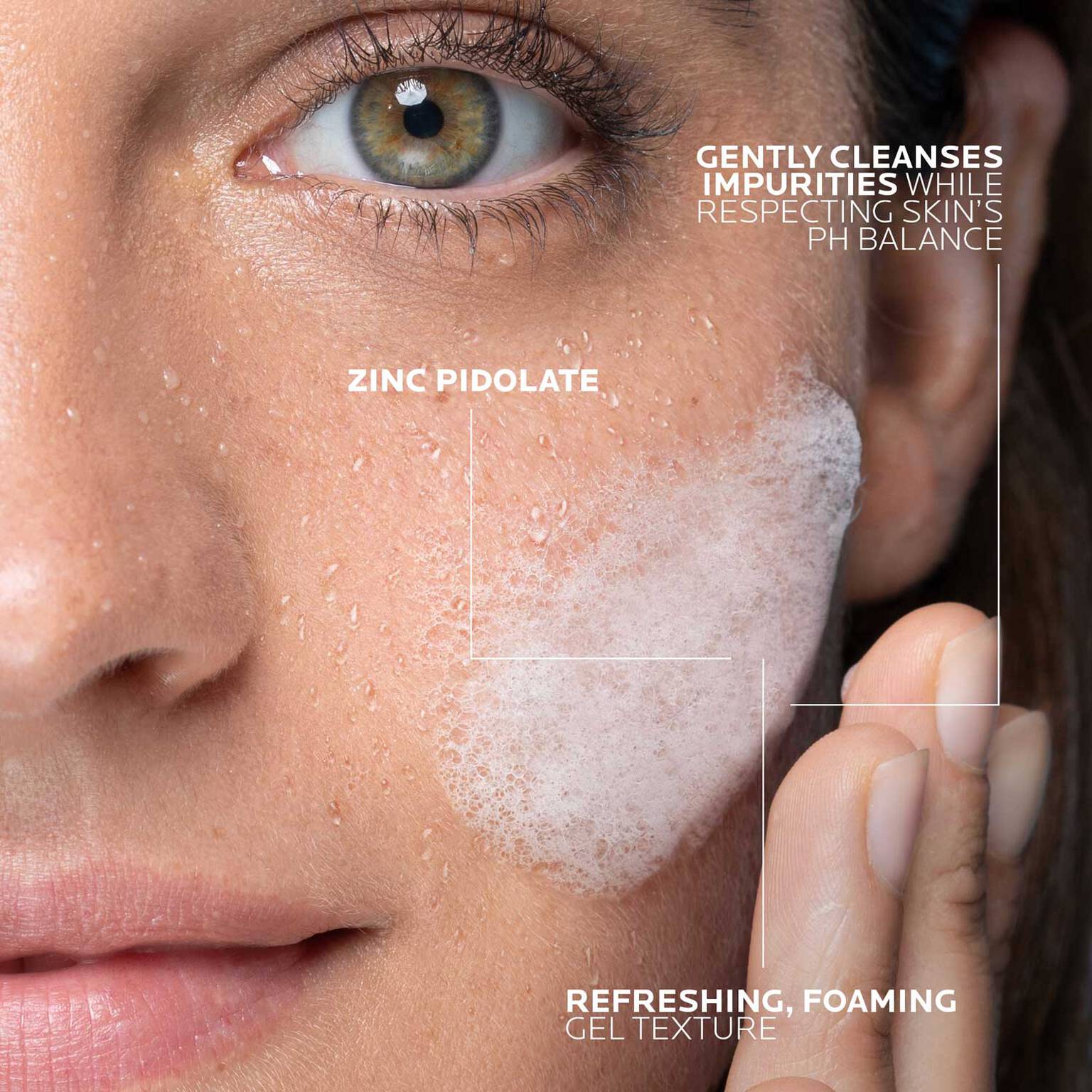 effaclar-gel-facial-wash-for-oily-skin-b2 LaRochePosay-Product-Effaclar-Effaclar-Foaming-Gel-400ml-3337872411991-texture-REV.jpg